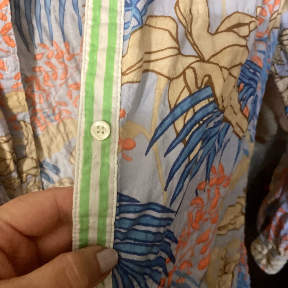 J. McLaughlin Tropical Print Button-Down Shirt in Blue & Orange Resort Luxury - Picture 14 of 16